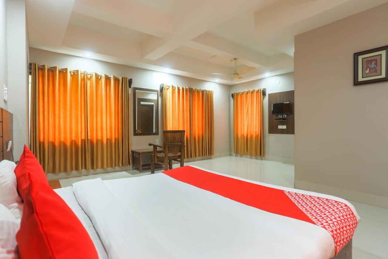 Oyo 61586 Hotel Narmada Bhavan ปูรี ภายนอก รูปภาพ