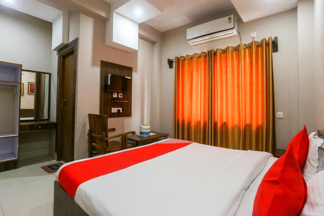 Oyo 61586 Hotel Narmada Bhavan ปูรี ภายนอก รูปภาพ
